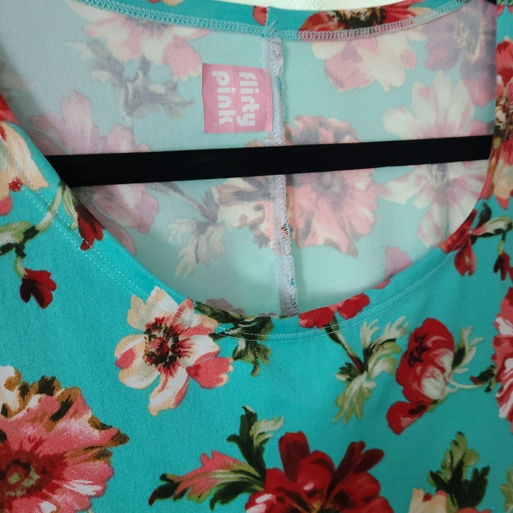 Floral mint top - Picture 3 of 4